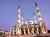 حكم أخذ الأجرة على الأذان